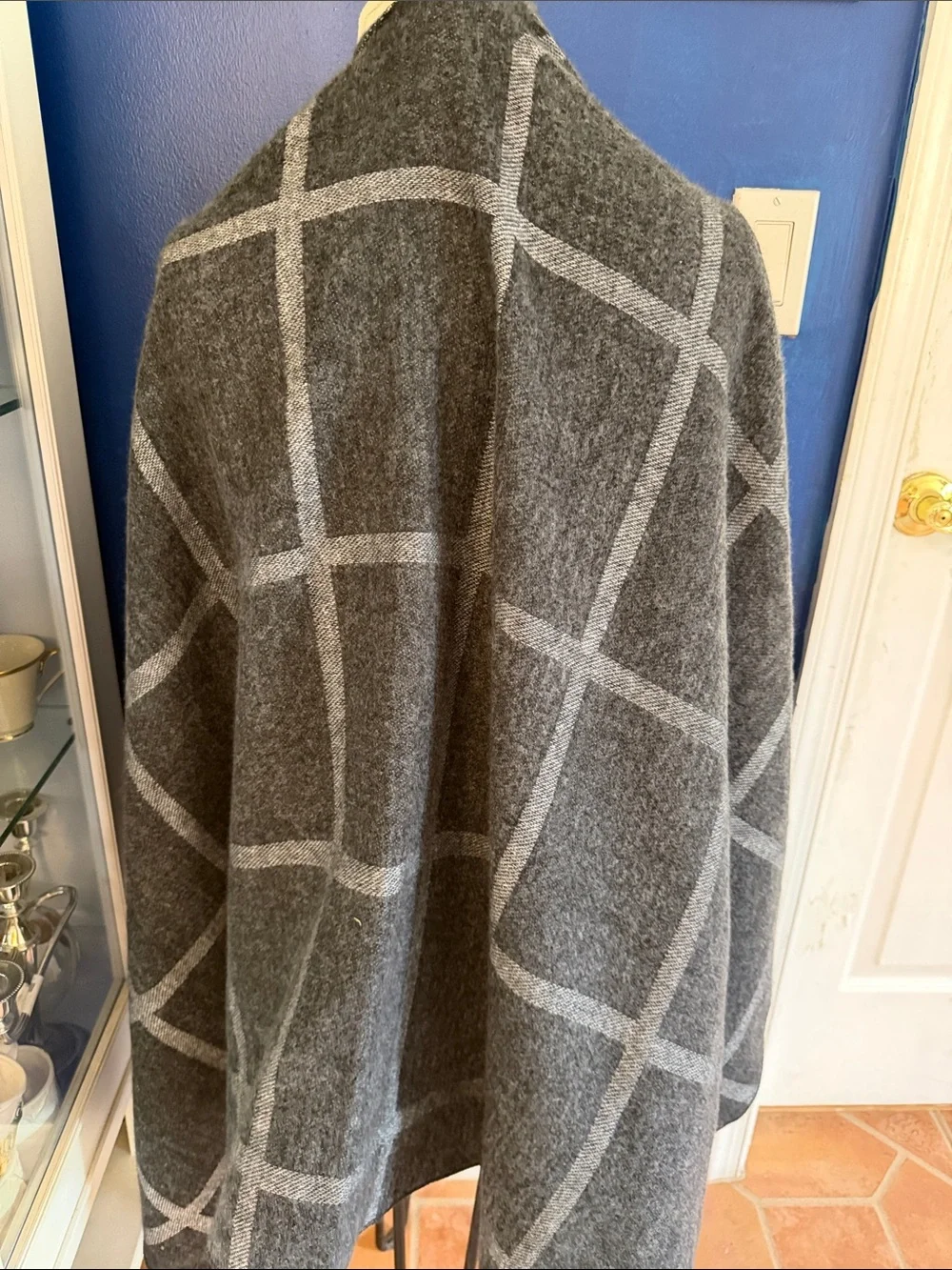 NWT RRC Redefined Gray Windowpane Open Front Wrap Polyester Cardigan/Shawl
